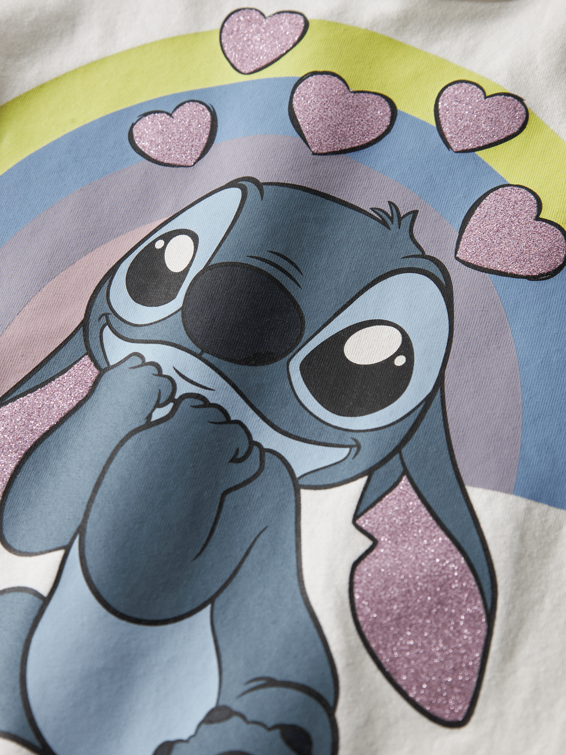 model_shot-front_full